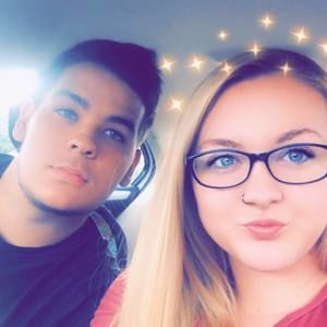 Meet your Posher, Dominique